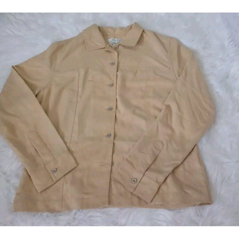 Hannah Soft Faux Suede Shirt Women’s Size M Beige Button Up Long Sleeve Blouse
